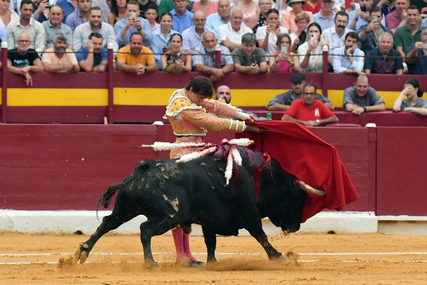 Fotos: Rabos a pares en la corrida del martes de la Feria de Murcia
