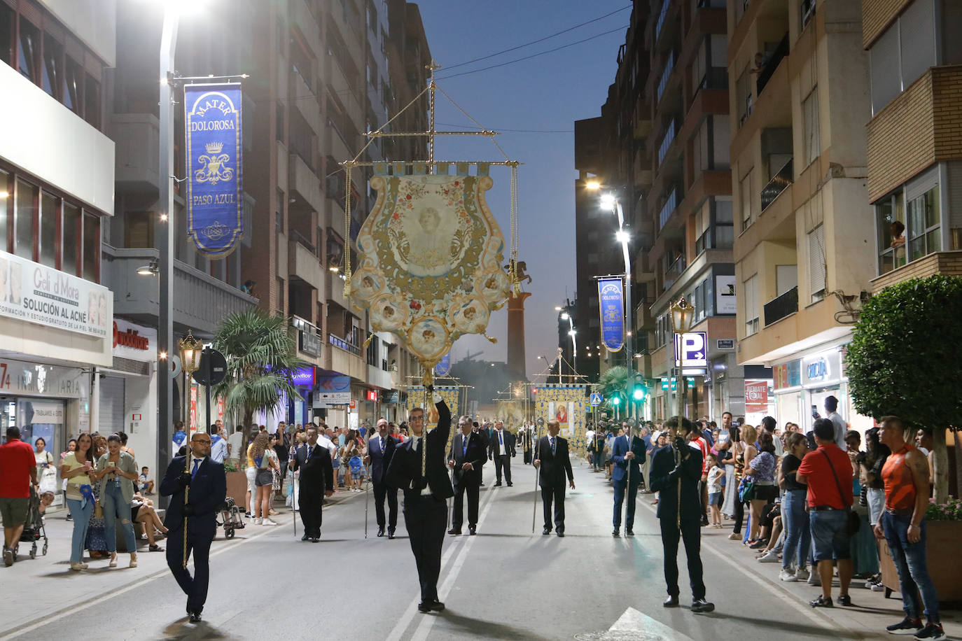 Fotos: Procesión de La Dolorosa en Lorca