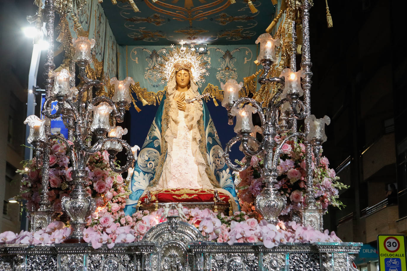 Fotos: Procesión de La Dolorosa en Lorca