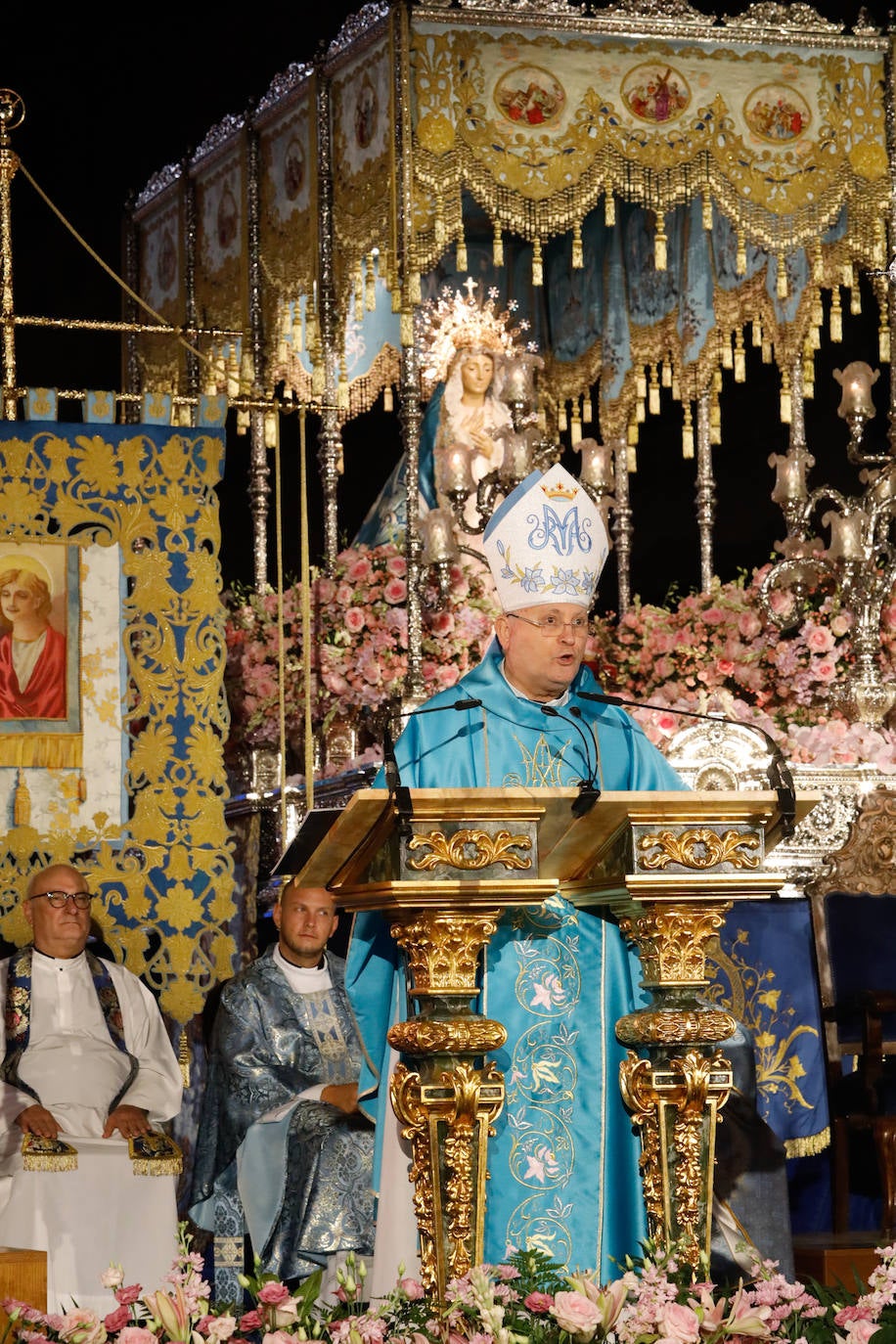 Fotos: Procesión de La Dolorosa en Lorca