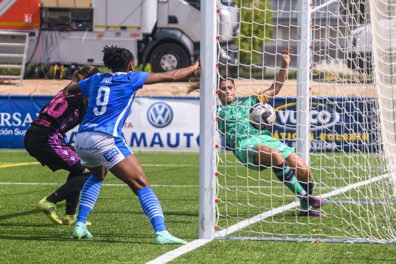 Fotos: El debut del Alhama en Primera División ante el Levante, en imágenes
