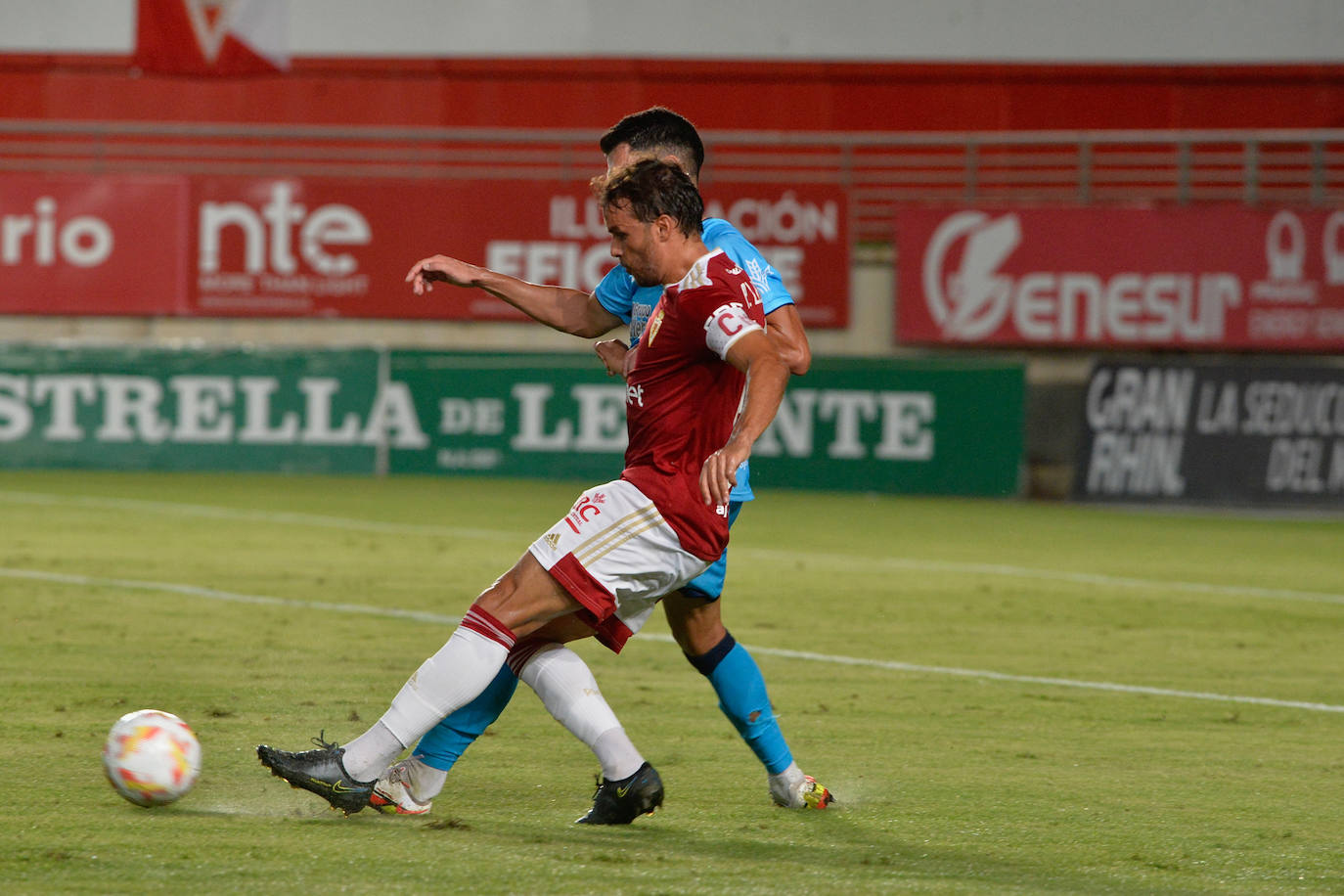 Fotos: El empate del Real Murcia frente al Numancia, en imágenes