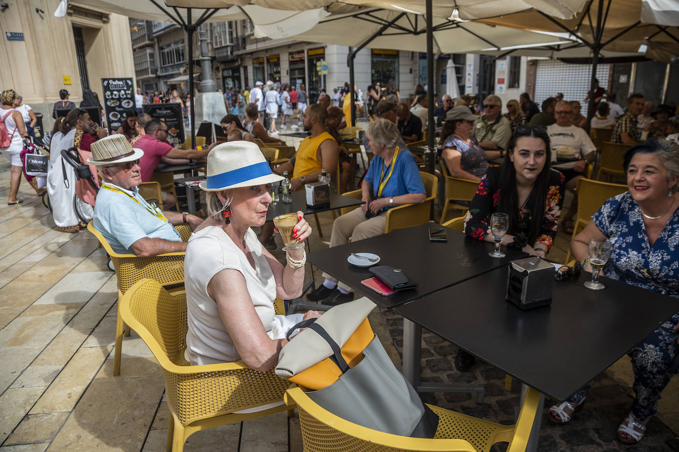 Fotos: Turistas en Carthagineses y Romanos