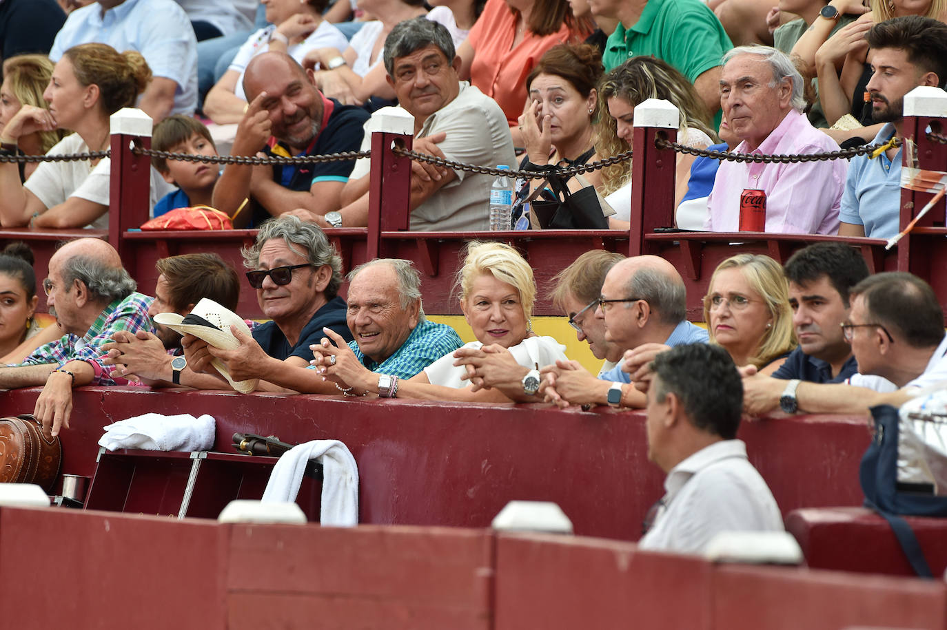 Fotos: Ambiente festivo en los tendidos de La Condomina
