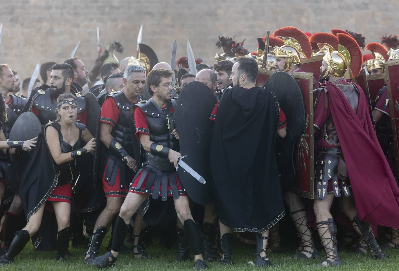 Fotos: Casi cinco mil personas disfrutan en Cartagena de la batalla por la toma de Qart Hadast