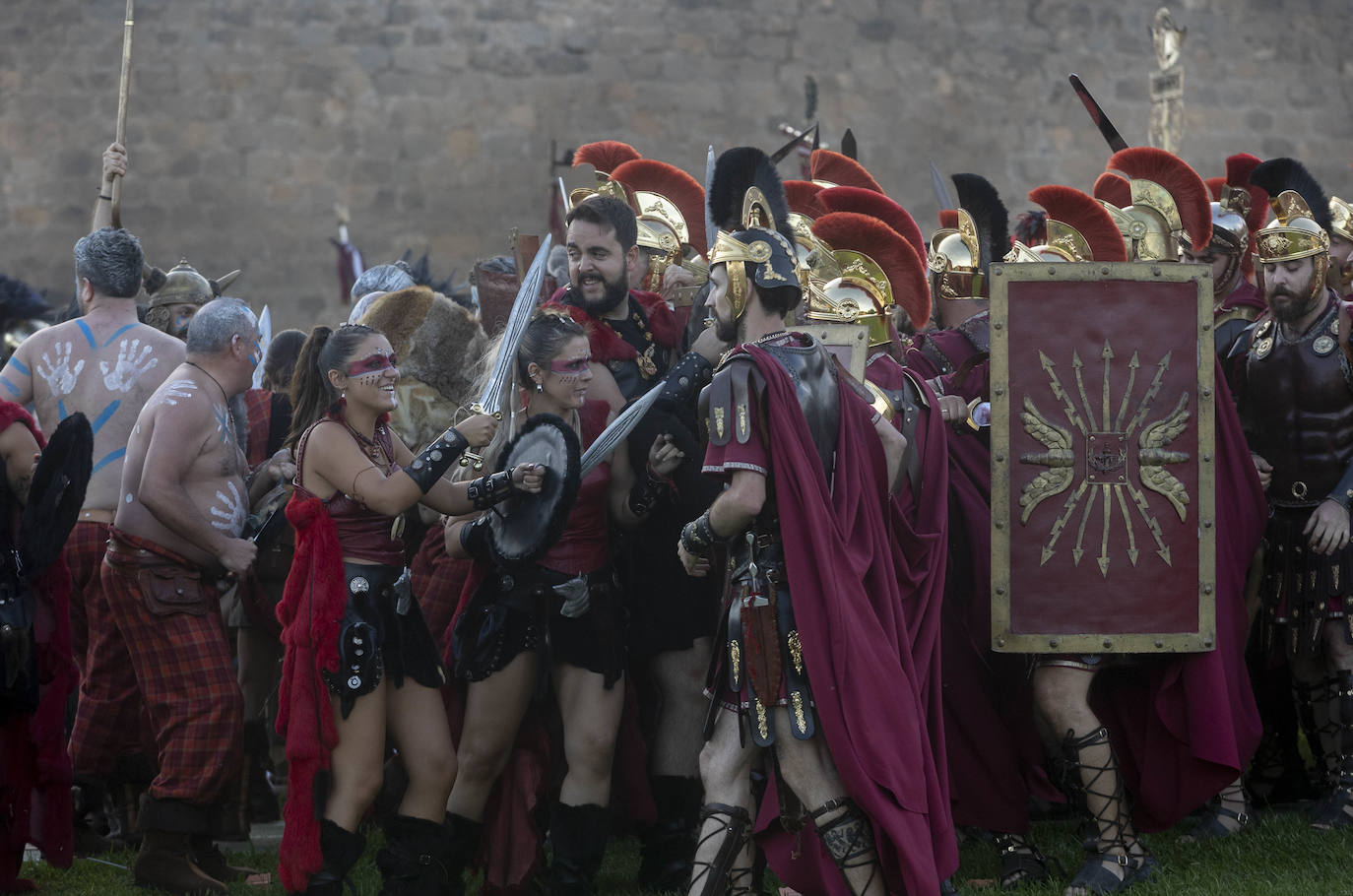 Fotos: Casi cinco mil personas disfrutan en Cartagena de la batalla por la toma de Qart Hadast