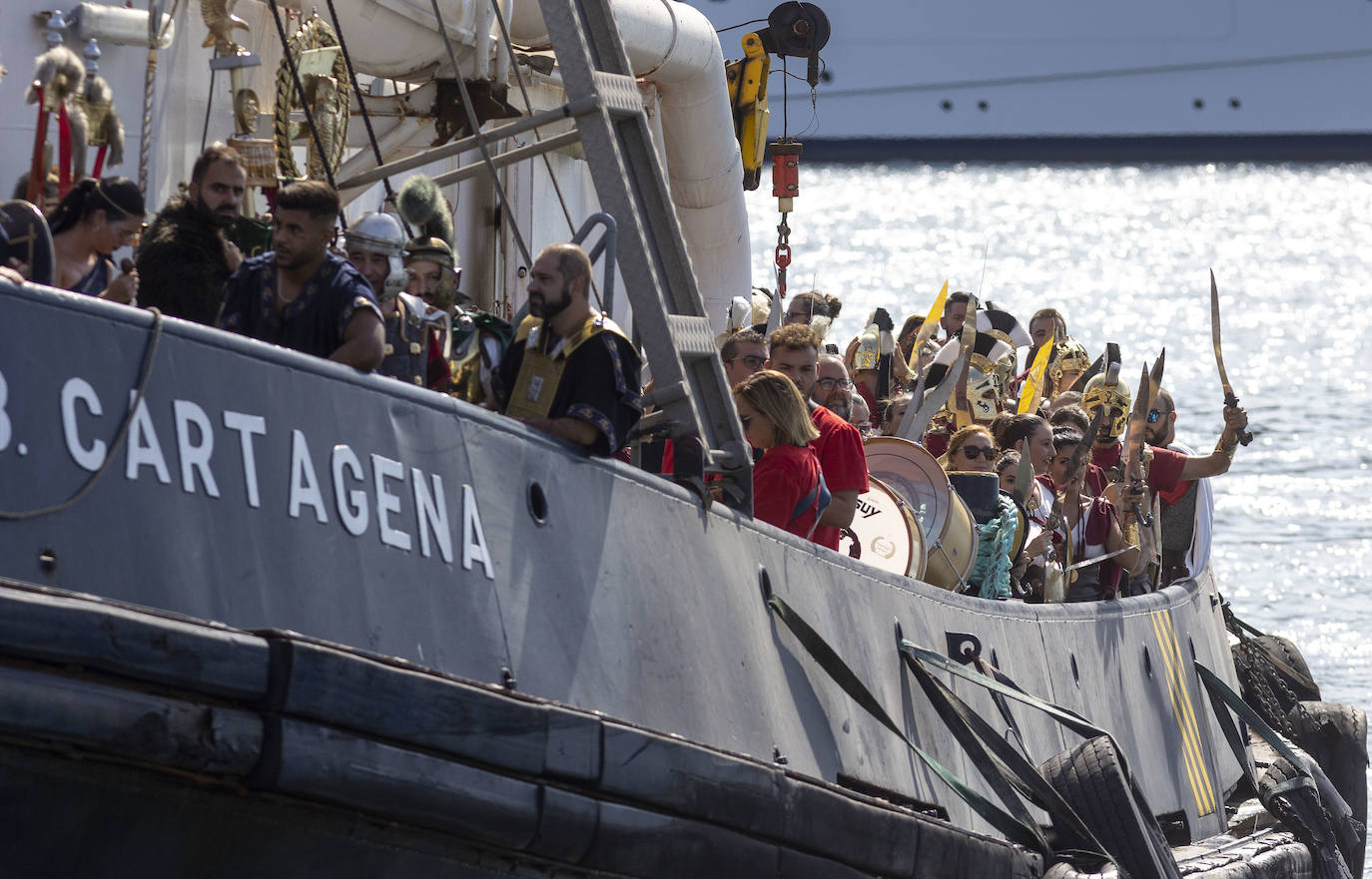 Fotos: Casi cinco mil personas disfrutan en Cartagena de la batalla por la toma de Qart Hadast