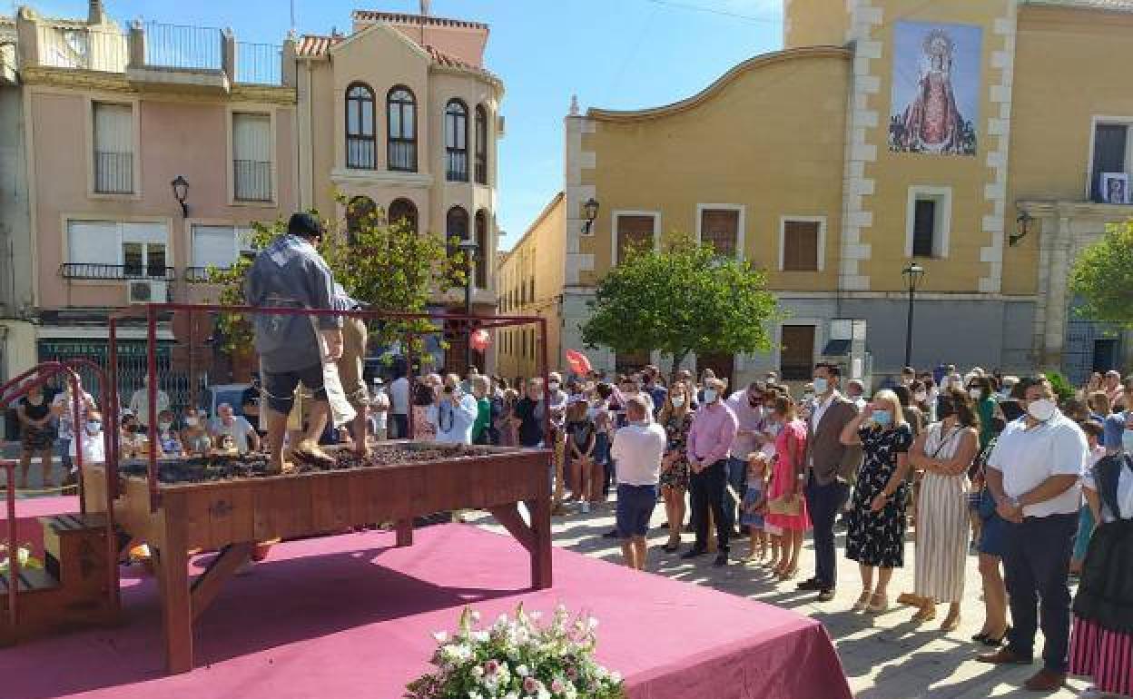 Un momento de la bendición del primer mosto de Bullas, el año pasado. 