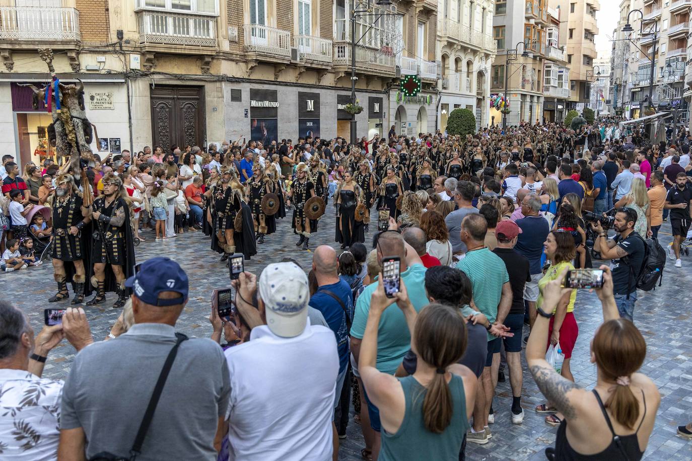 Fotos: Tropas y legiones se reencuentran con su historia en Cartagena