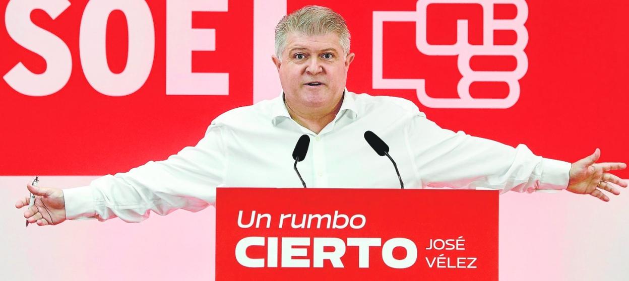 José Vélez, en la rueda de prensa en la que anunció su candidatura a la secretaría general, el 18 de septiembre del pasado año. 