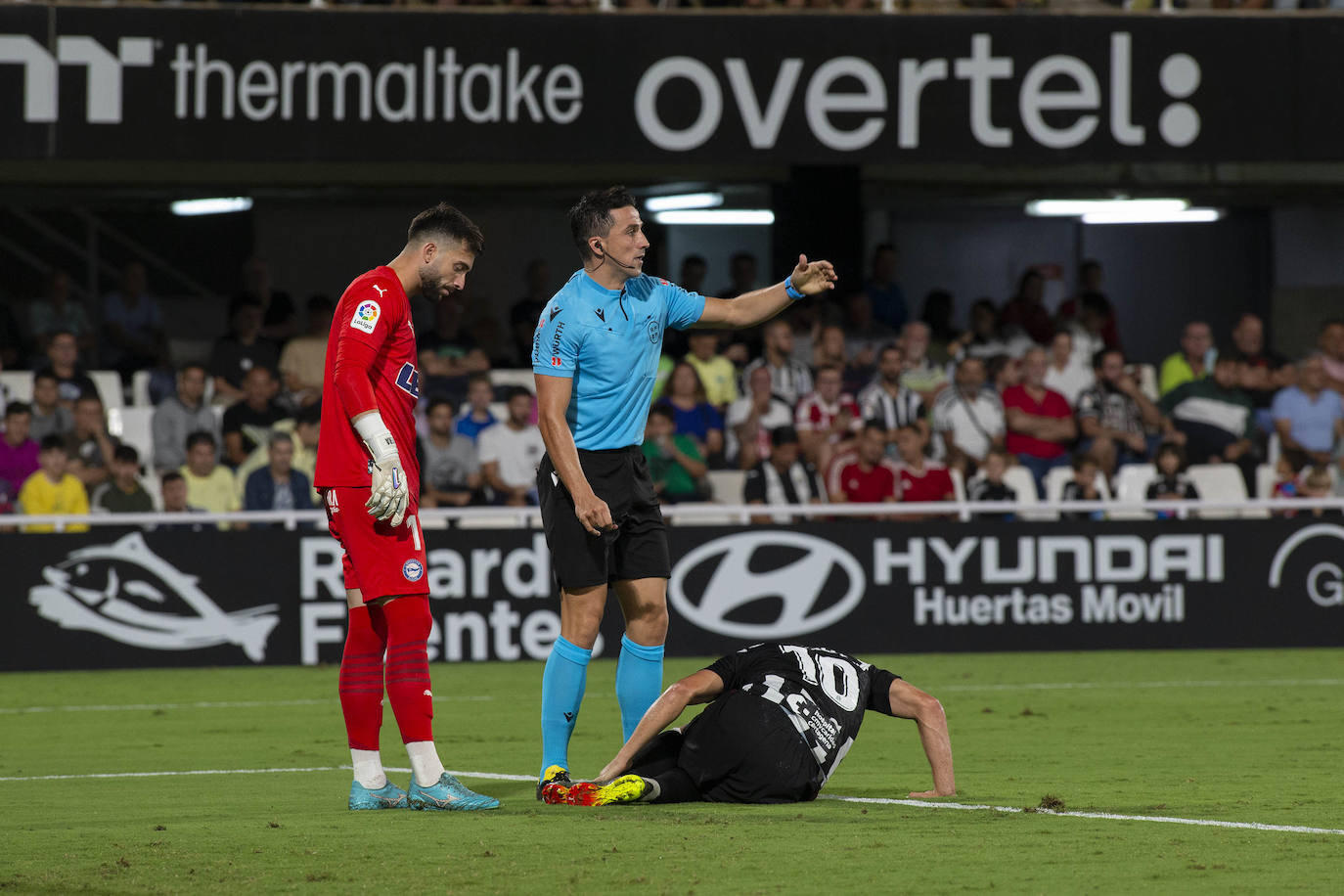 Fotos: El empate entre el FC Cartagena y el Deportivo Alavés, en imágenes