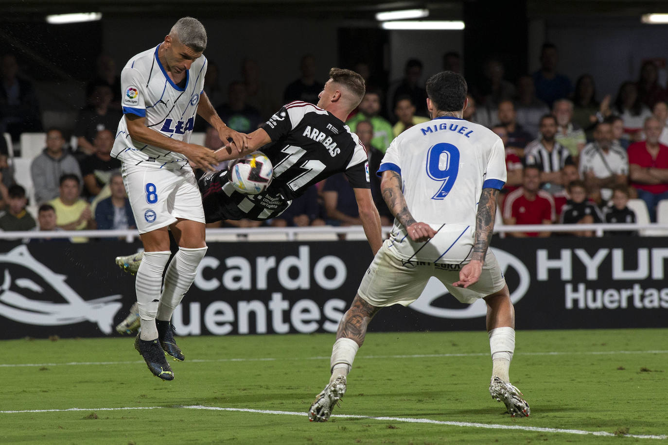 Fotos: El empate entre el FC Cartagena y el Deportivo Alavés, en imágenes