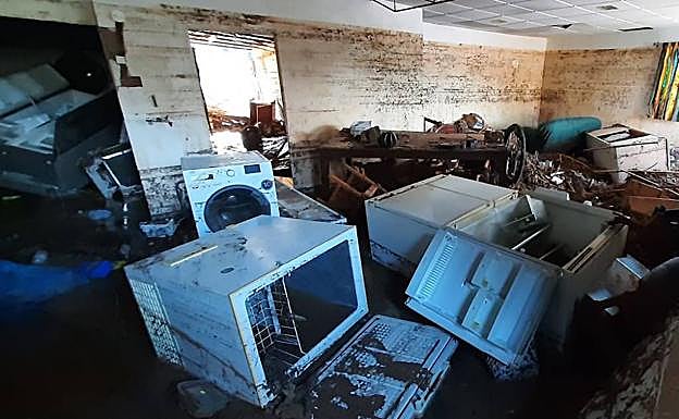 Así ha quedado el interior de una de las viviendas de Javalí afectadas por las inundaciones. 