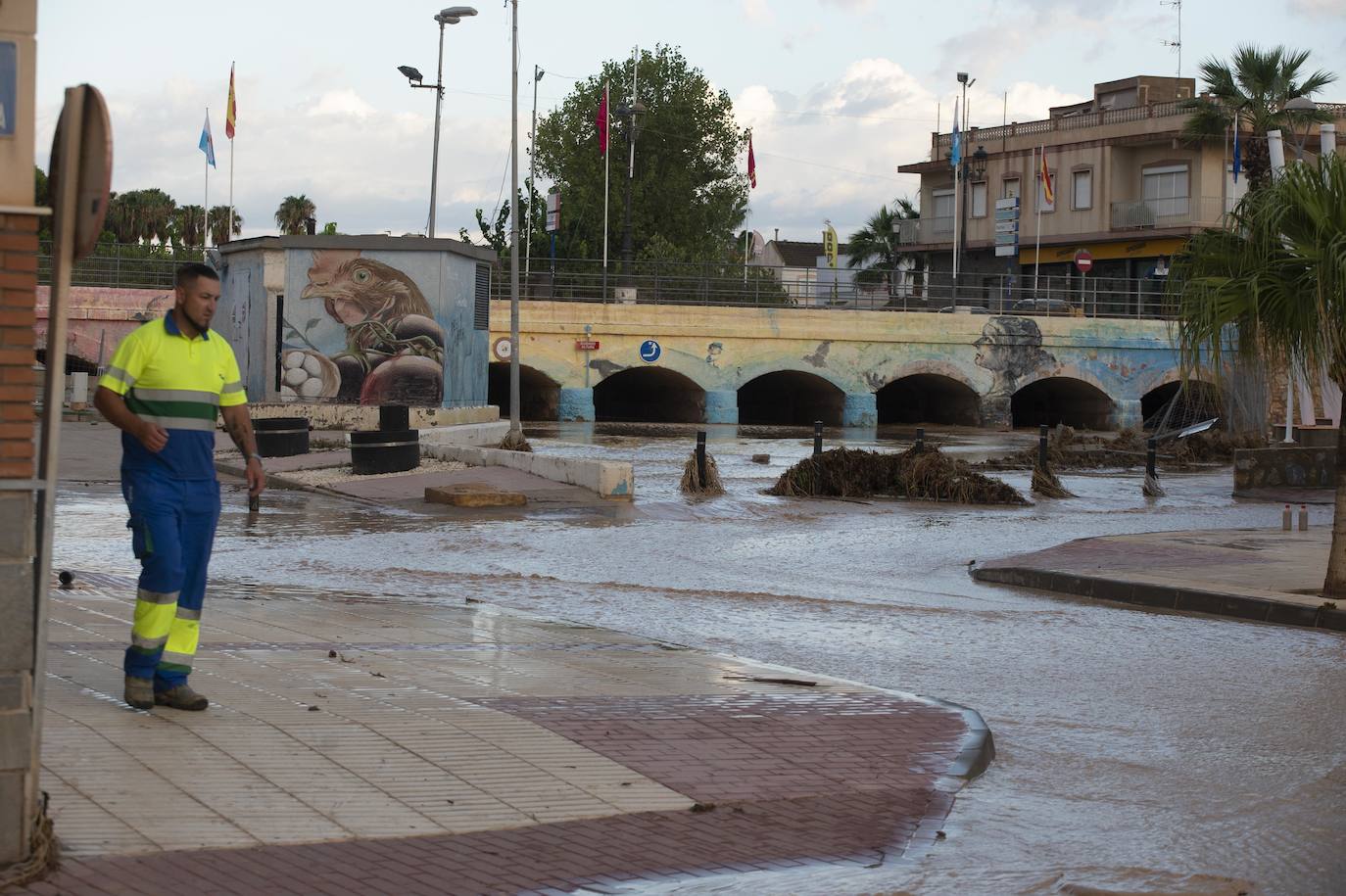 Fotos: El aviso rojo por lluvias deja en Los Alcázares 130 litros acumulados, en imágenes