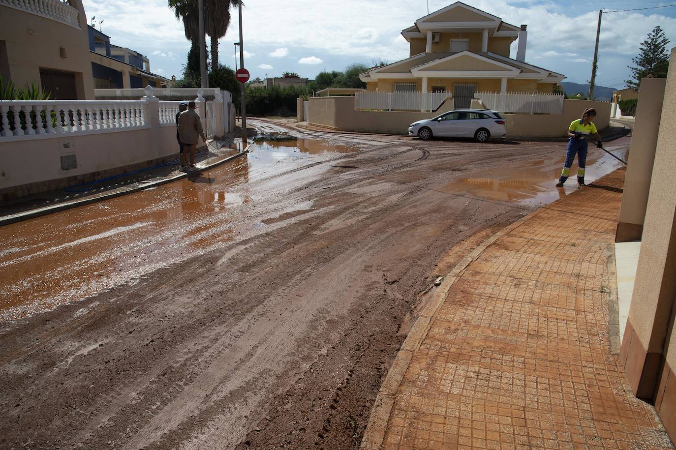 Fotos: Escorrentías por las intensas lluvias en Los Urrutias