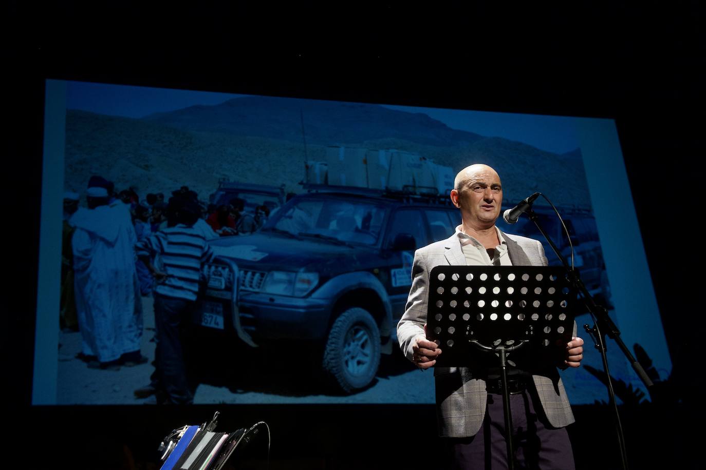 Fotos: El Romea se llena para ayudar a Azul en Acción a sanar los ojos de Senegal