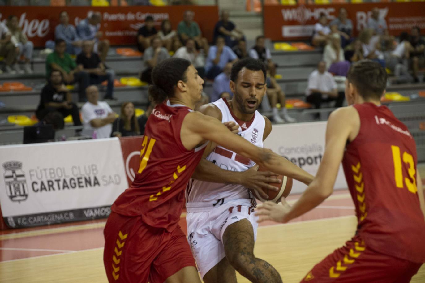 Fotos: El Cebé prepara el inicio liguero tras ganar la Copa Federación