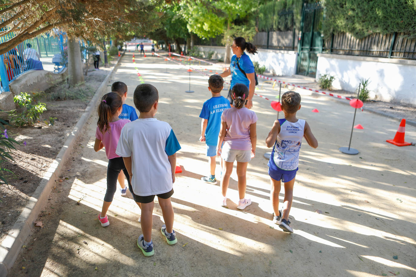 Fotos: Atletismo infantil y exhibición de crossfit, en imágenes