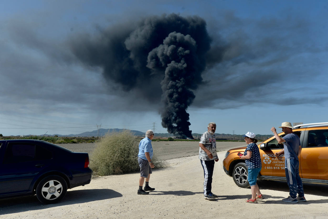 Fotos: Incendio en una nave de piensos de Murcia