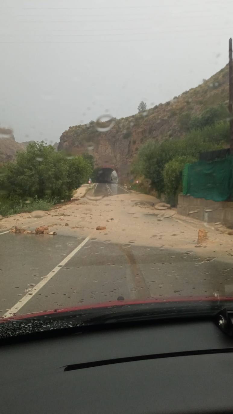 Fotos: Destrozos en Ojós y Ulea tras la tormenta