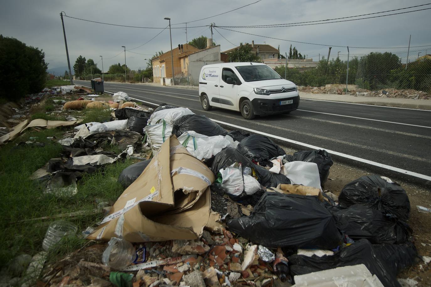 Fotos: Crecen las quejas por la falta de limpieza en Murcia