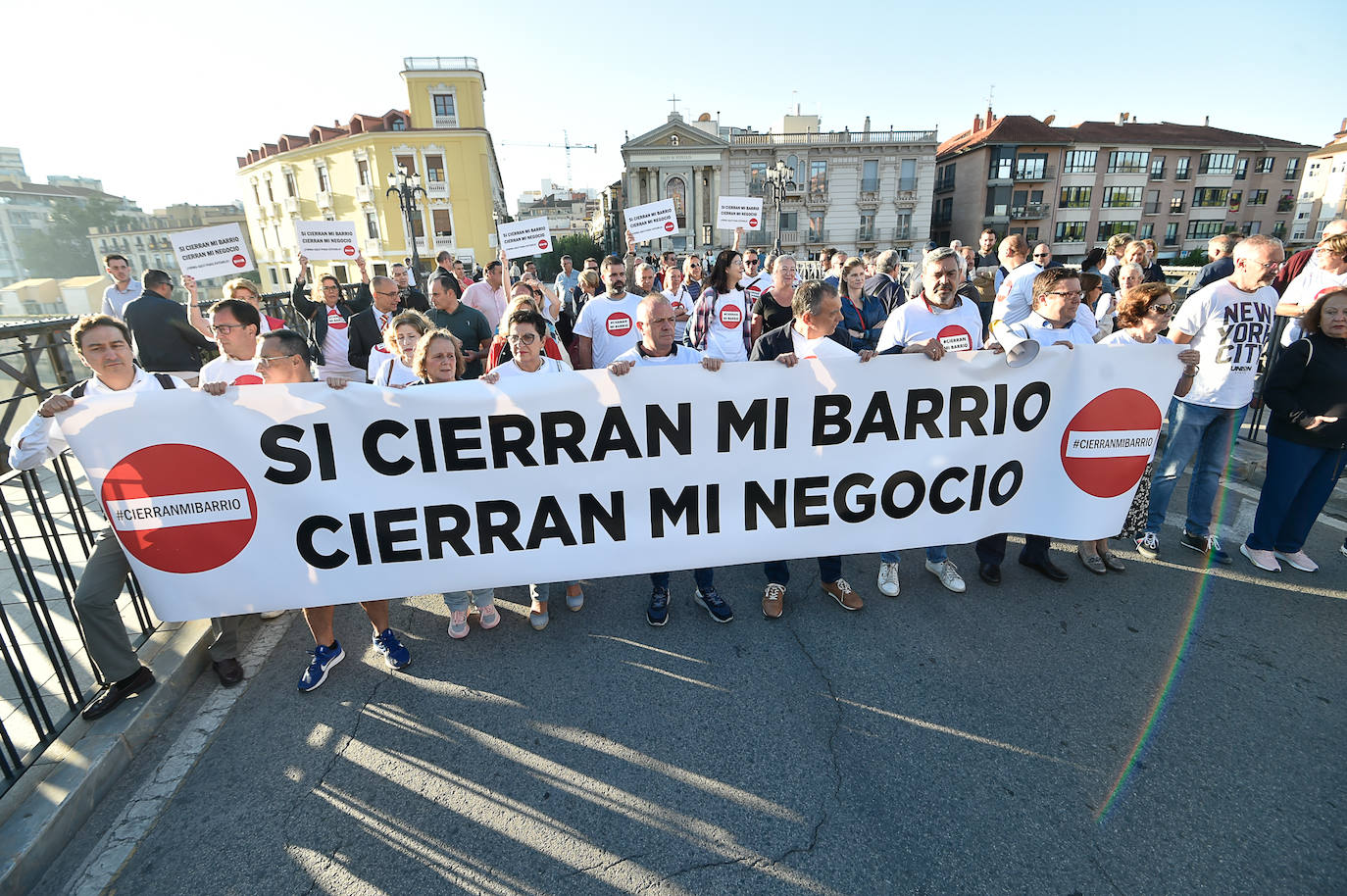 Fotos: Protesta de vecinos y comerciantes del barrio del Carmen de Murcia, en imágenes