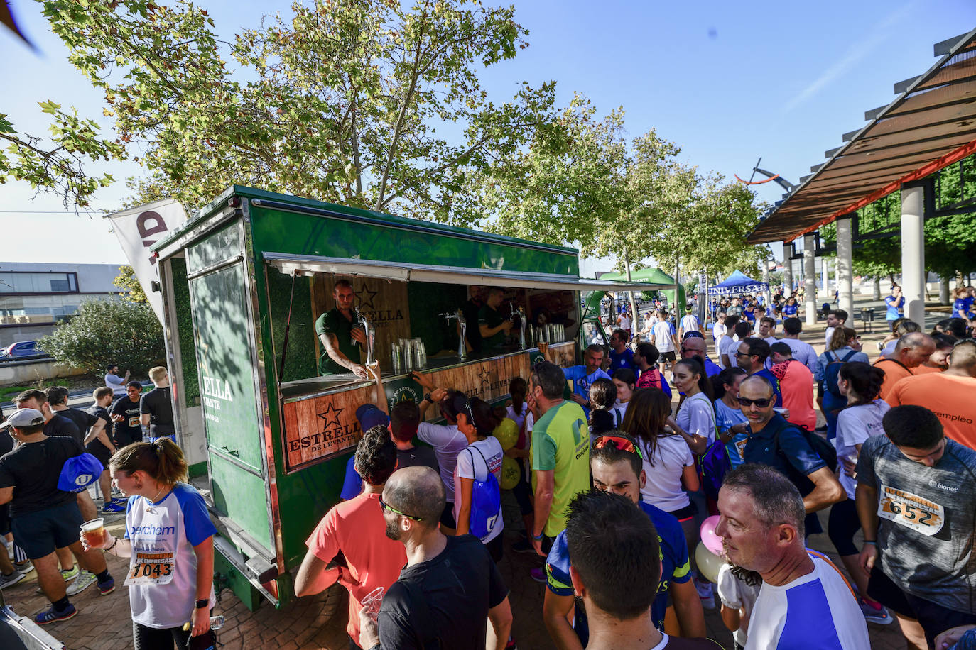 Fotos: Carrera de empresas de LA VERDAD, en imágenes