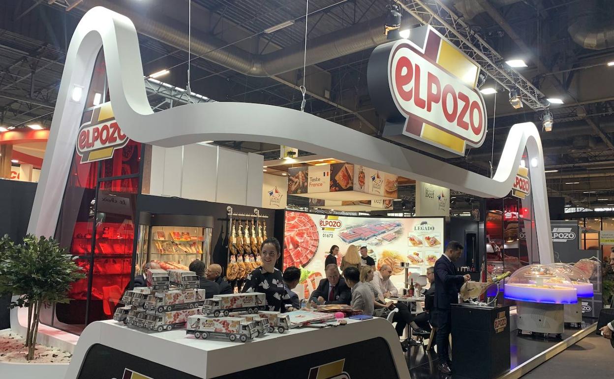 Stand de El Pozo Alimentación en Sial París 2022.