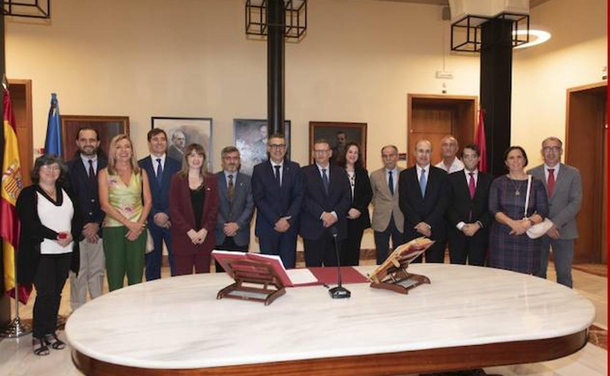 Toma de posesión, ayer.