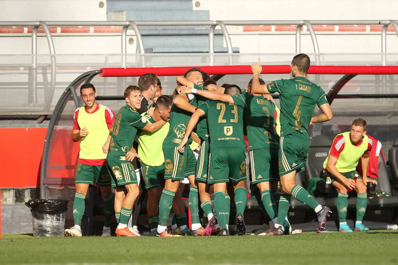 Fotos: La Victoria Del Real Murcia Frente Al Athletic B, En Imágenes ...