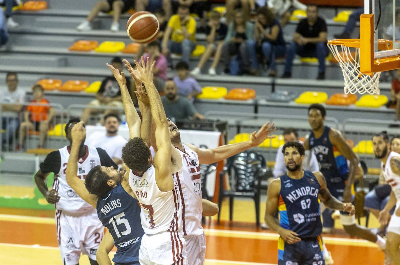 Fotos: La derrota del CB Cartagena ante el Menorca, en imágenes