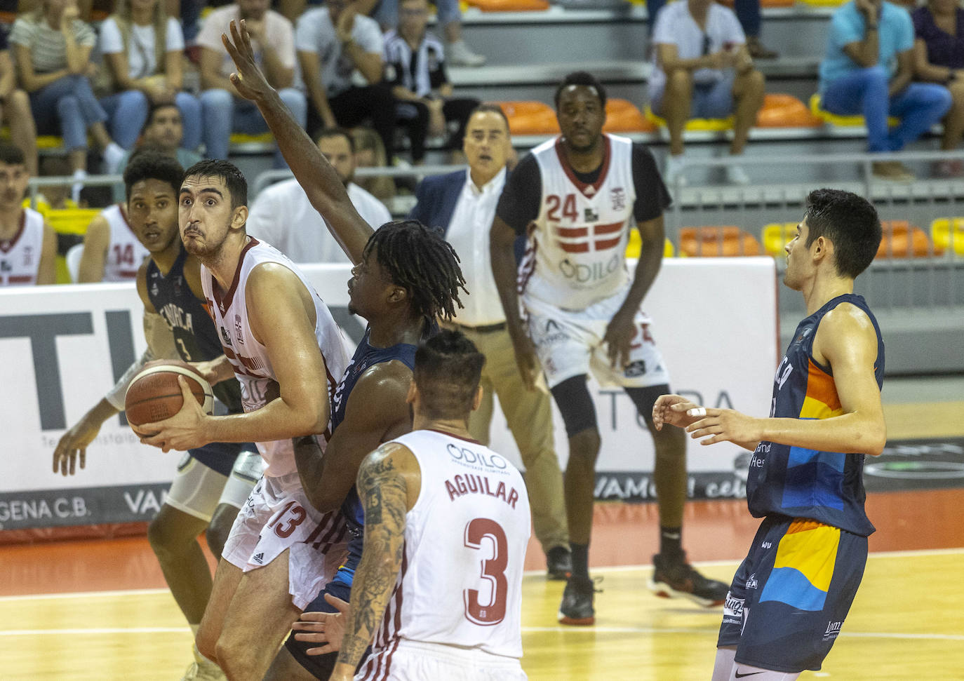 Fotos: La derrota del CB Cartagena ante el Menorca, en imágenes