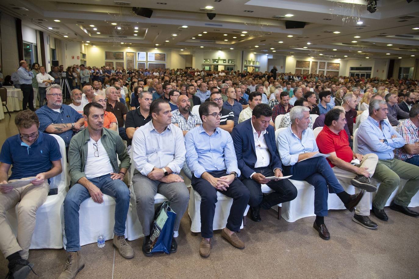 Fotos: Cientos de agricultores se suman a una demanda contra la ley del Mar Menor