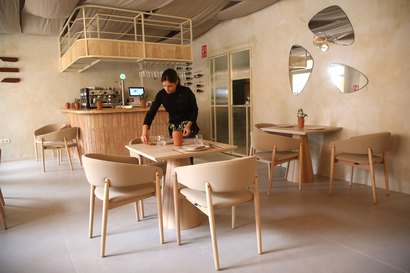 Interior del restaurante Estirpe. 