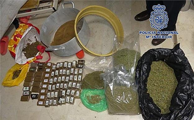 Droga hallada en la vivienda del detenido.