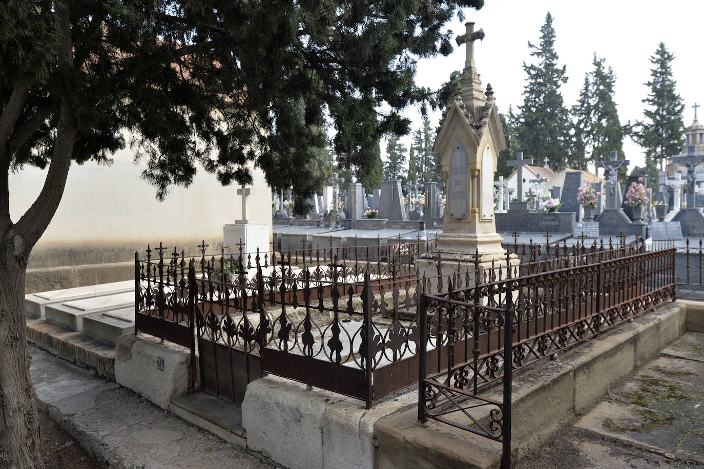 Fotos: Panteones y sepulcros del cementerio Nuestro Padre Jesús de Murcia