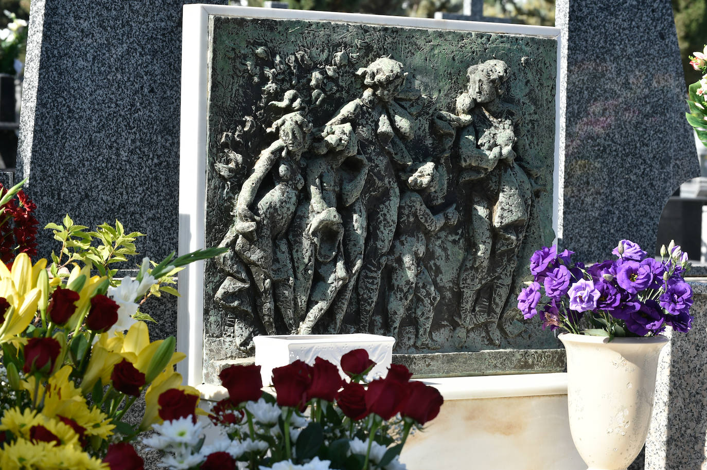 Fotos: Visitas al cementerio Nuestro Padre Jesús de Murcia en el día de Todos los Santos