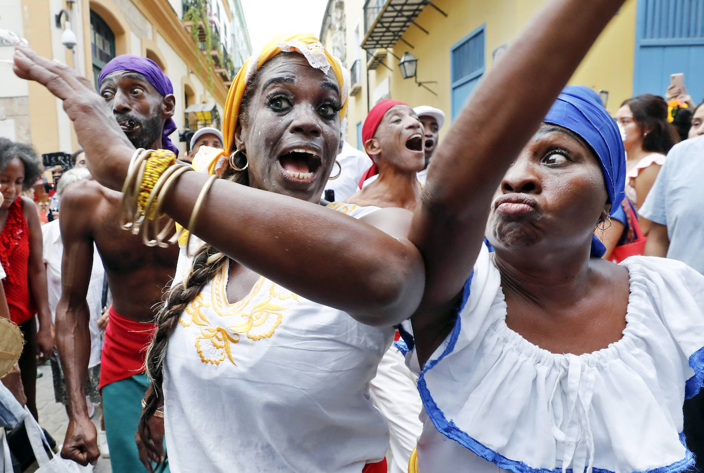 Fotos: Día de los muertos en Cuba