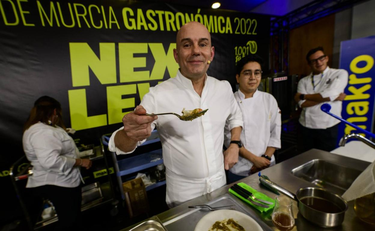 Nazario Cano durante su ponencia en Región de Murcia Gastronómica. 