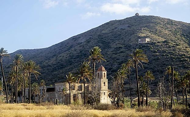 Cabezo de San Ginés de la Jara (Cartagena). Declarado Bien de Interés Cultural con categoría de Sitio Histórico.