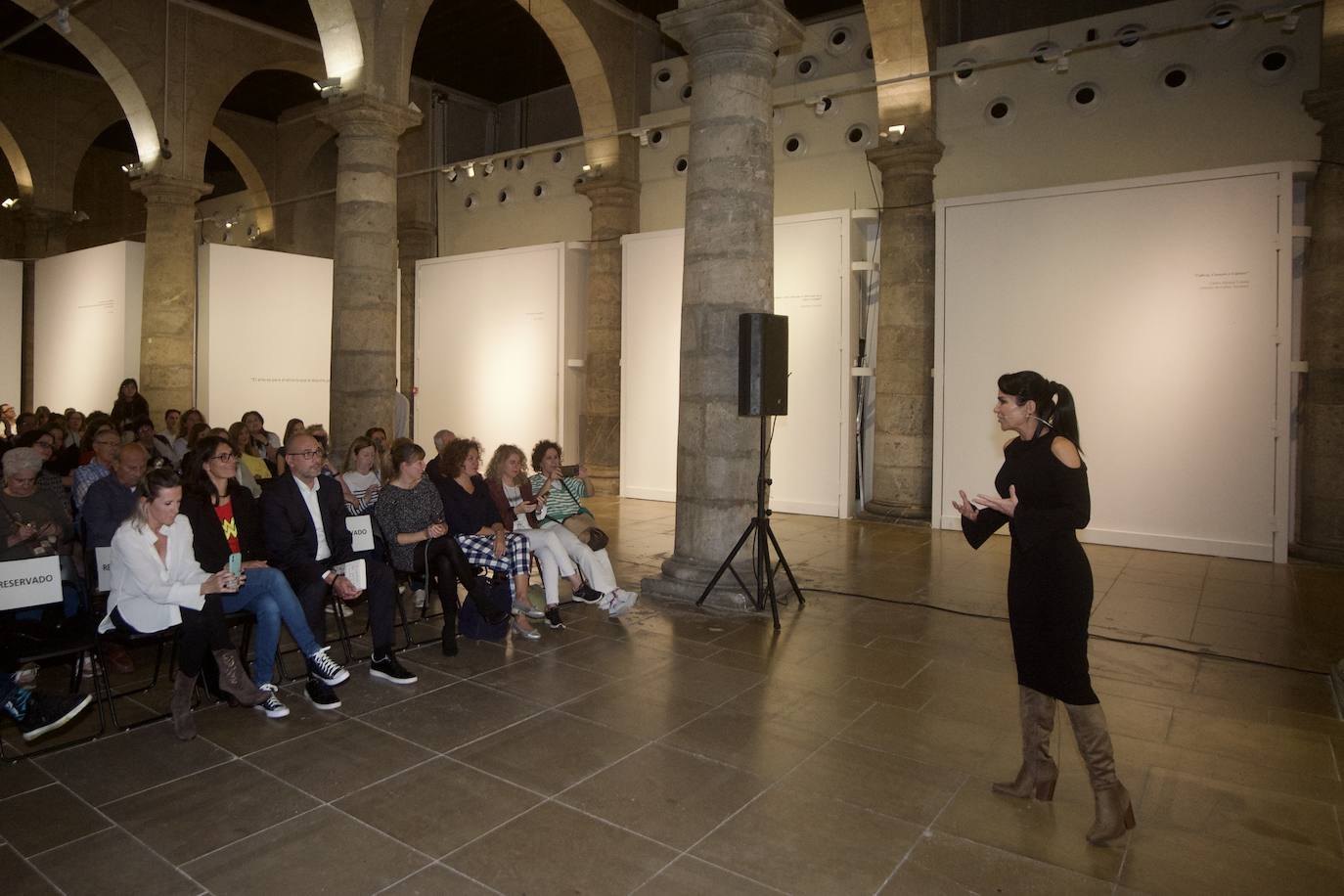 Fotos: Las imágenes de la charal de Lydia Cacho en Murcia