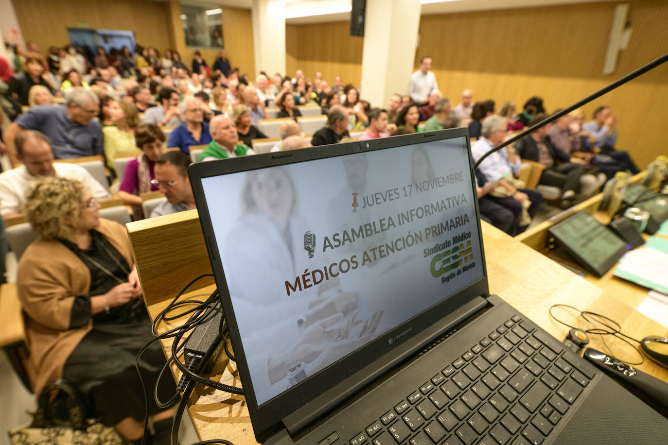 Fotos: Asamblea de médicos de Atención Primaria