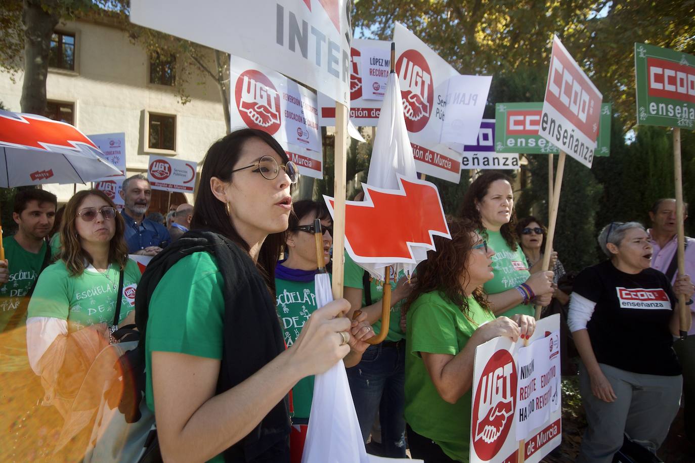 Fotos: Los sindicatos de enseñanza protestan en Murcia y Cartagena