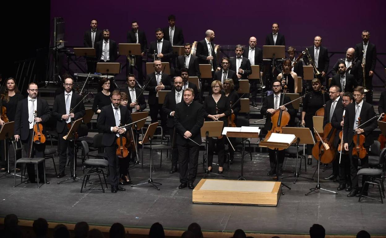 El Auditorio acoge el concierto solidario de las cofradías de Murcia