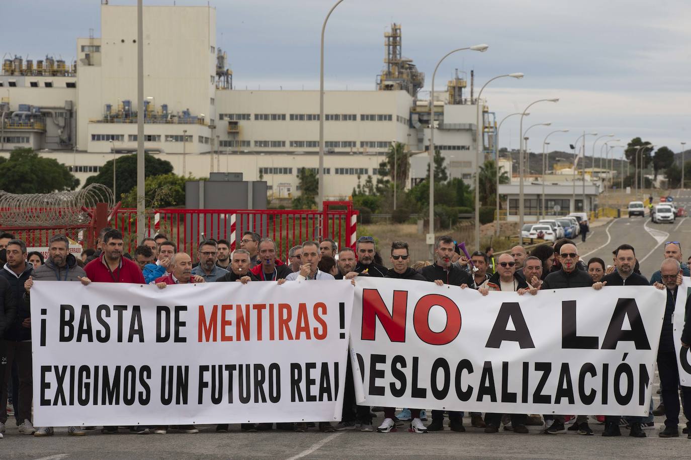 Fotos: Los trabajadores de Sabic protestan en La Aljorra