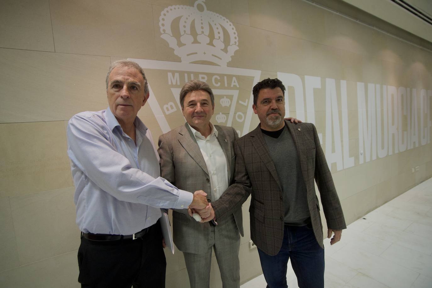 Fotos: Junta de accionistas del Real Murcia en imágenes