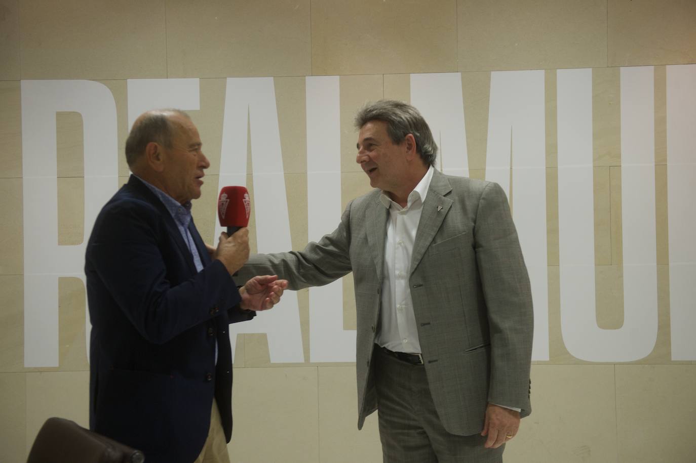 Fotos: Junta de accionistas del Real Murcia en imágenes