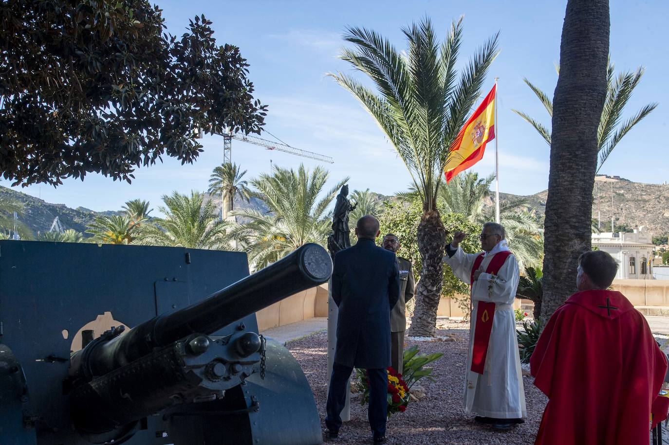 Fotos: Una Santa Bárbara de Quirós protege el Gobierno Militar en Cartagena