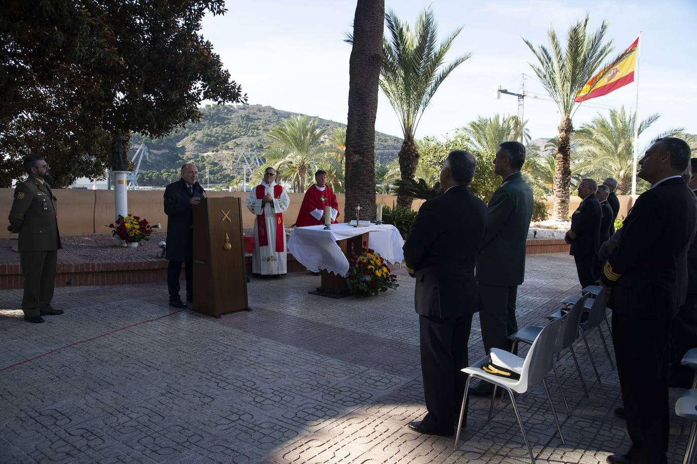 Fotos: Una Santa Bárbara de Quirós protege el Gobierno Militar en Cartagena