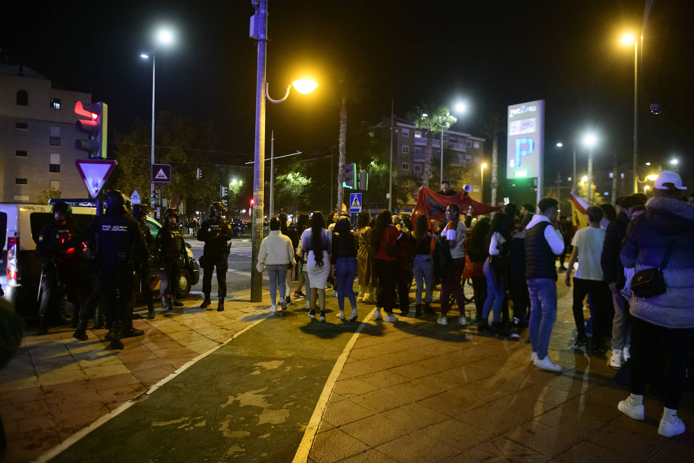 Fotos: Celebración de la colonia marroquí de la Región de Murcia tras vencer a España en el Mundial, en imágenes